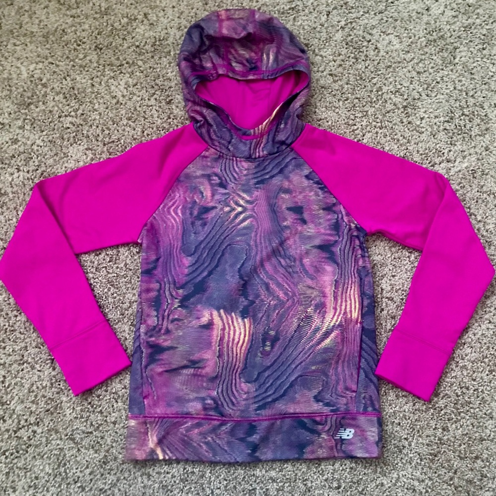 Girls New Balance sweatshirt size 10/12